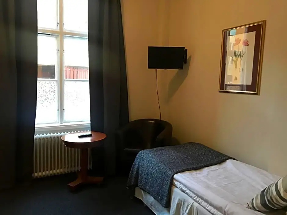 Economy room