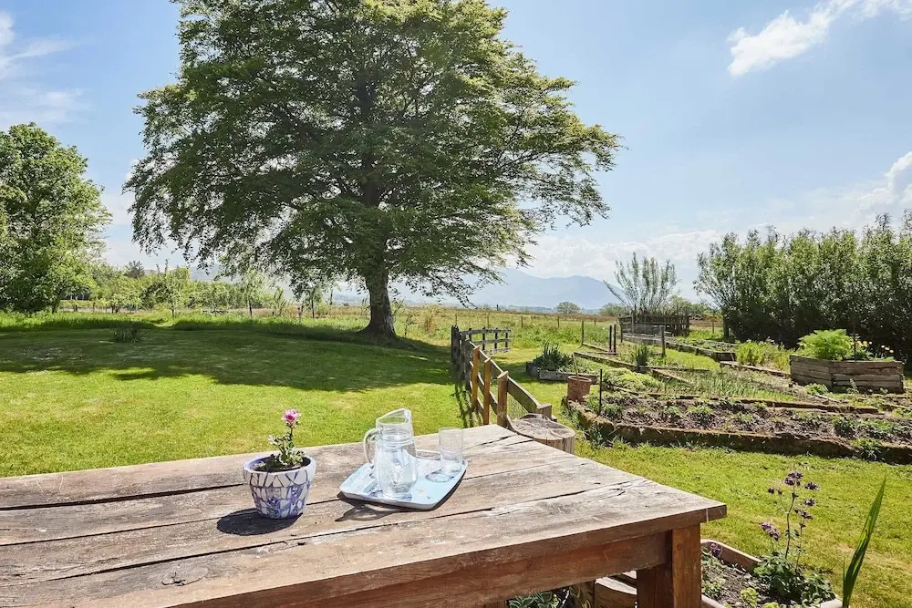 Host Stay Lowmoor