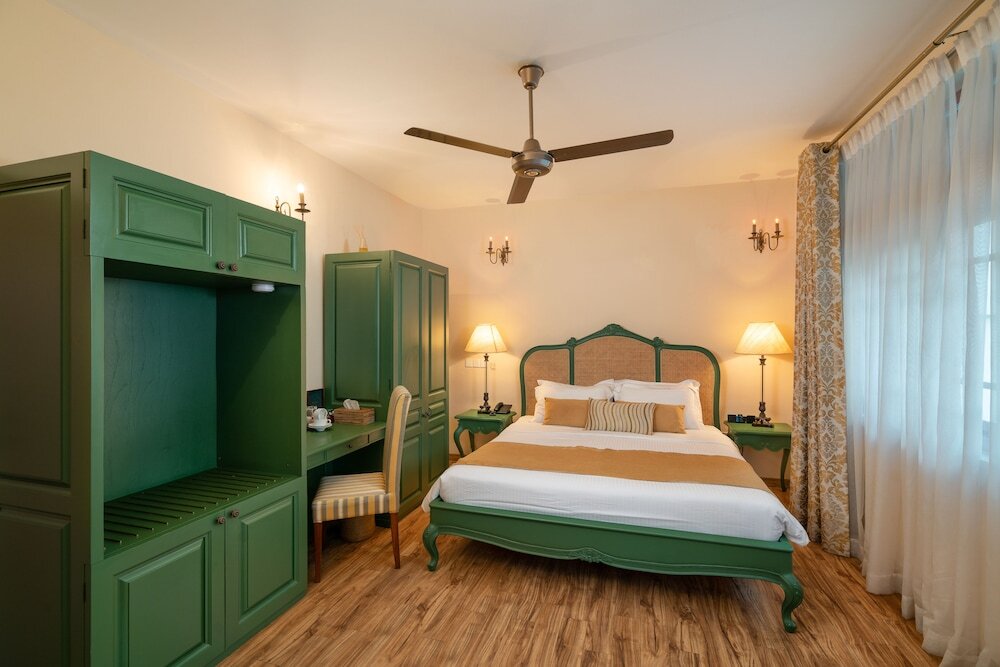 Clove Villa
