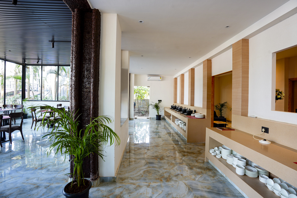 Hotel photo 12