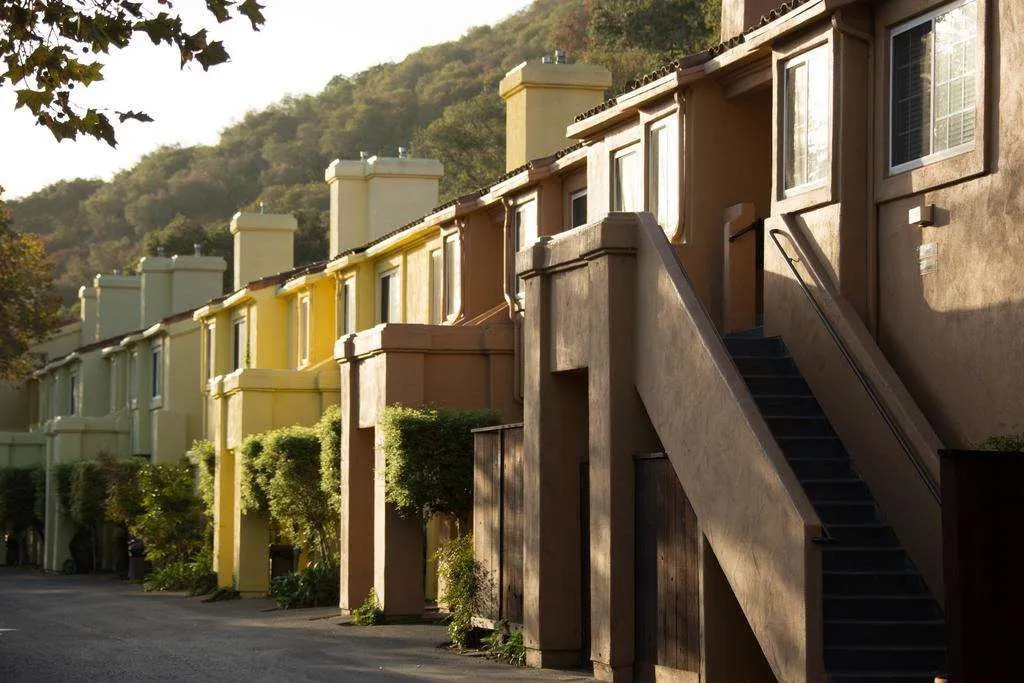 Sycamore Mineral Springs Resort