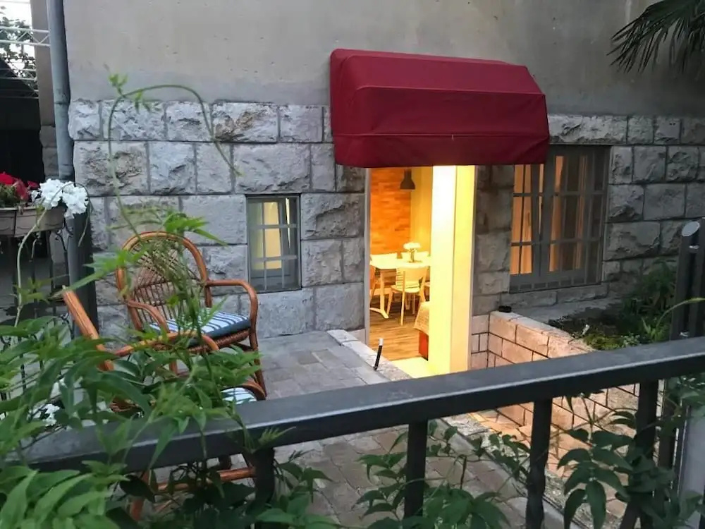 Hotel photo 12