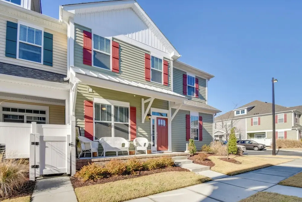 Hampton Condo: By Convention Center & Coliseum!