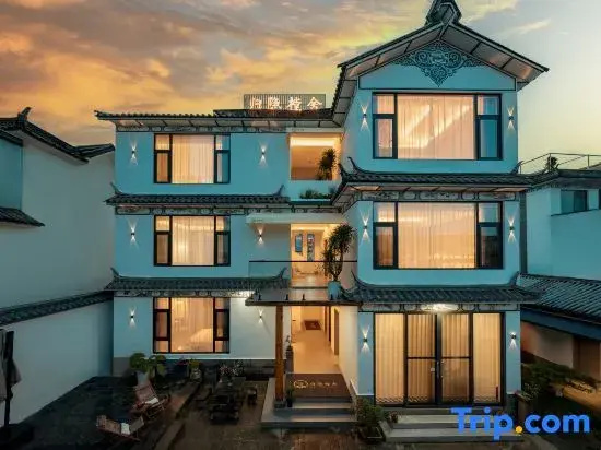 Guiyin Tangshe ・ Dual View | Panoramic Vacation Apartment (Dali Erhai Cai Village Wharf)