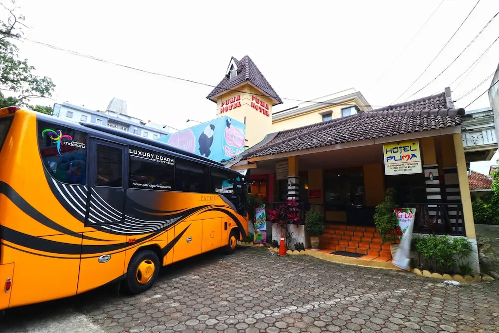ZenRooms Cihampelas