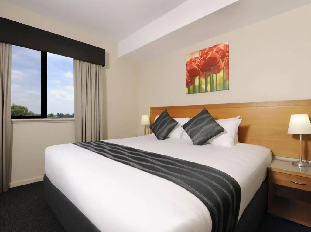 Assured Ascot Quays Apartment