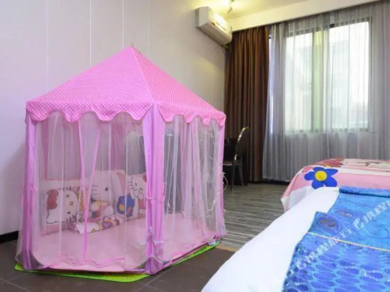 Xiyue Fanhua Hotel (Hezhou)
