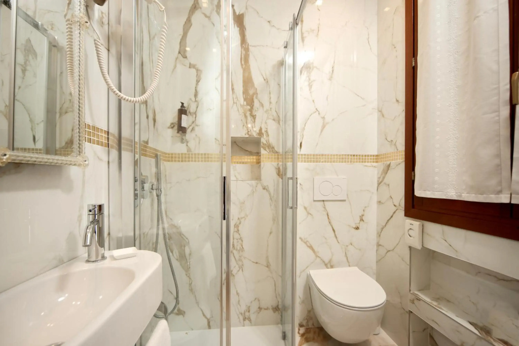 Hotel photo 32