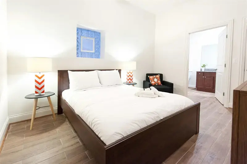 Hip Studio in Lincoln Park by Sonder