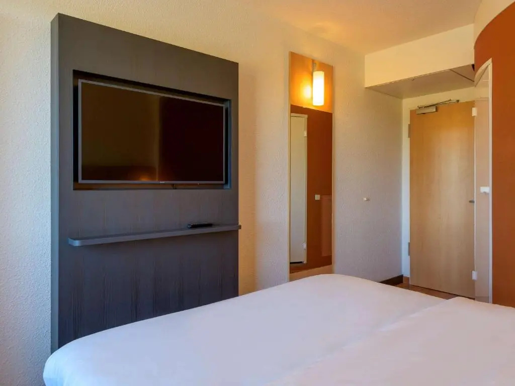 Hotel ibis Friedrichshafen Airport Messe - Chambres