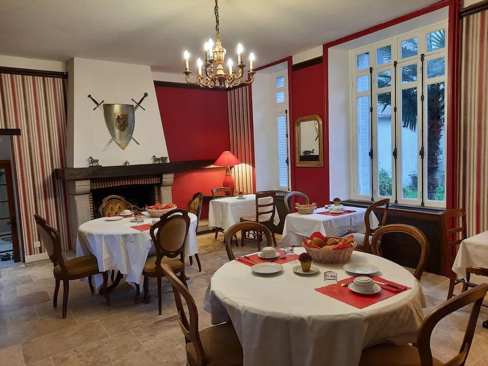 Hotel Le Manoir De La Barbacane - Général