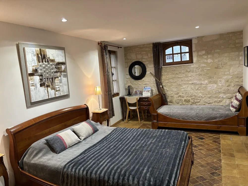 Comfort room