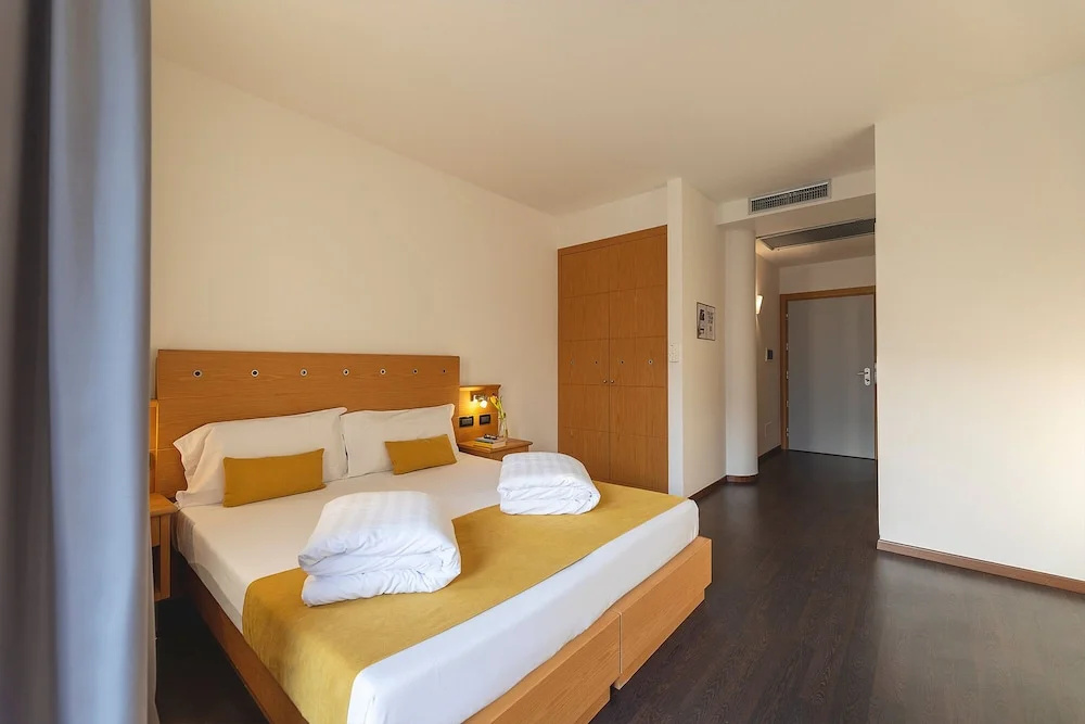 Comfort Double room (full double bed)