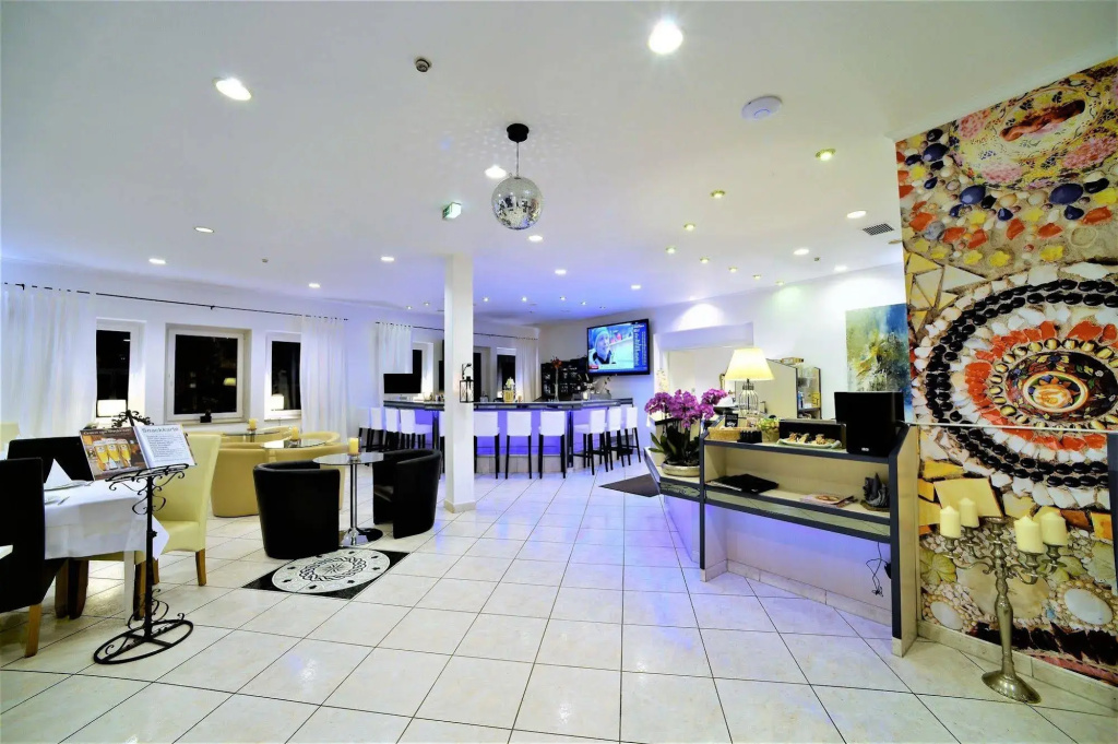 Hotel photo 20