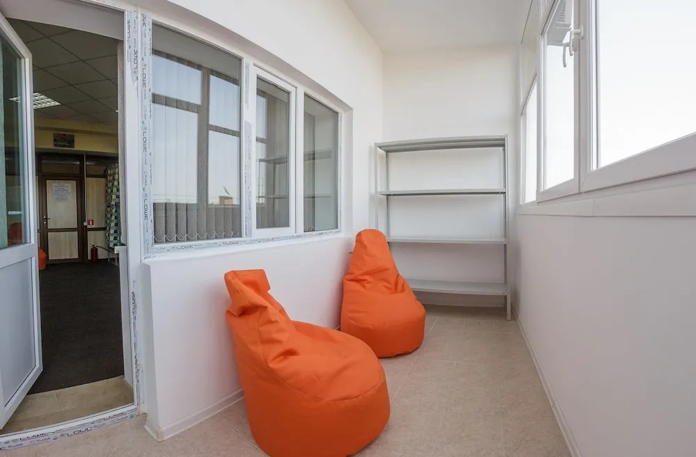 Кровать в общем номере в Good Inn