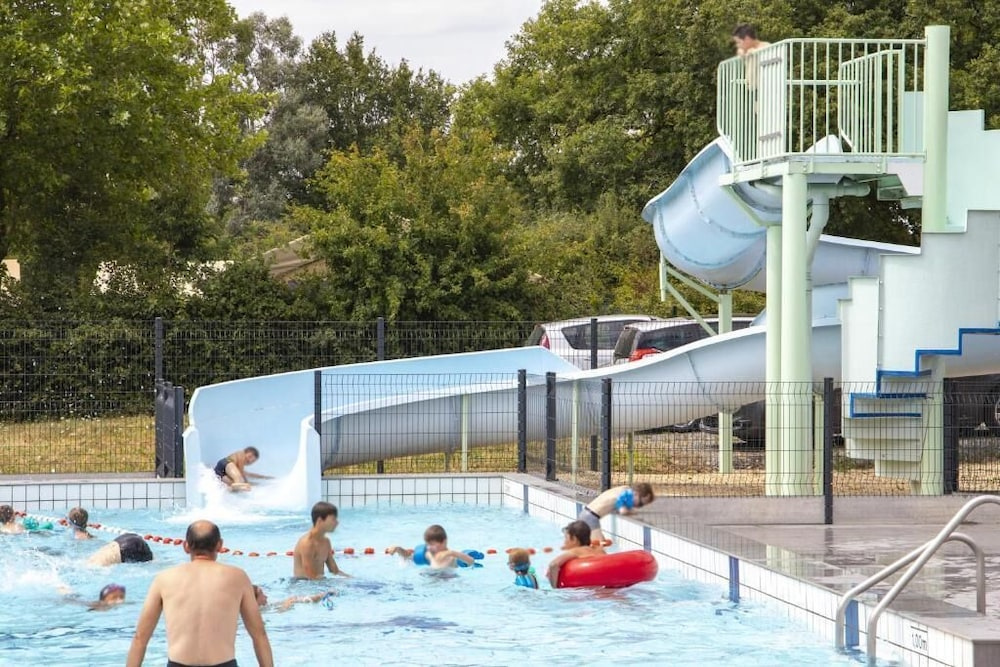 Afficher la photo 6 — Les Lodges de Sainte-Suzanne