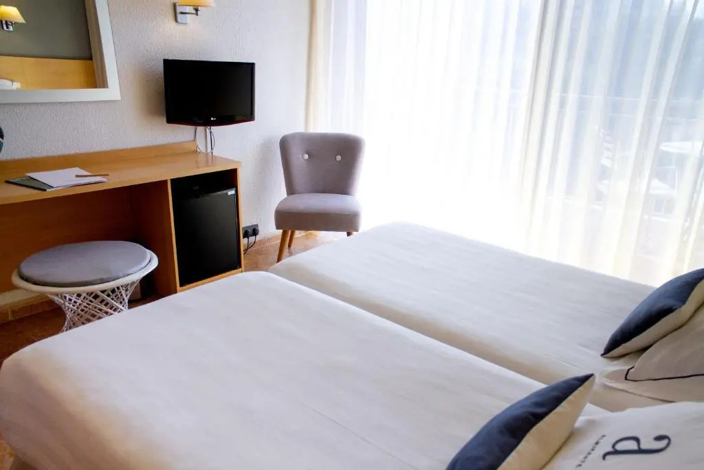 Almirante Hotel - Chambres
