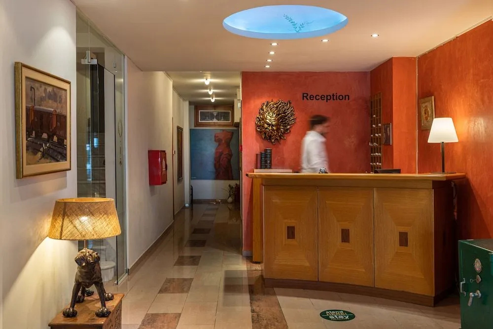 Hotel photo 2