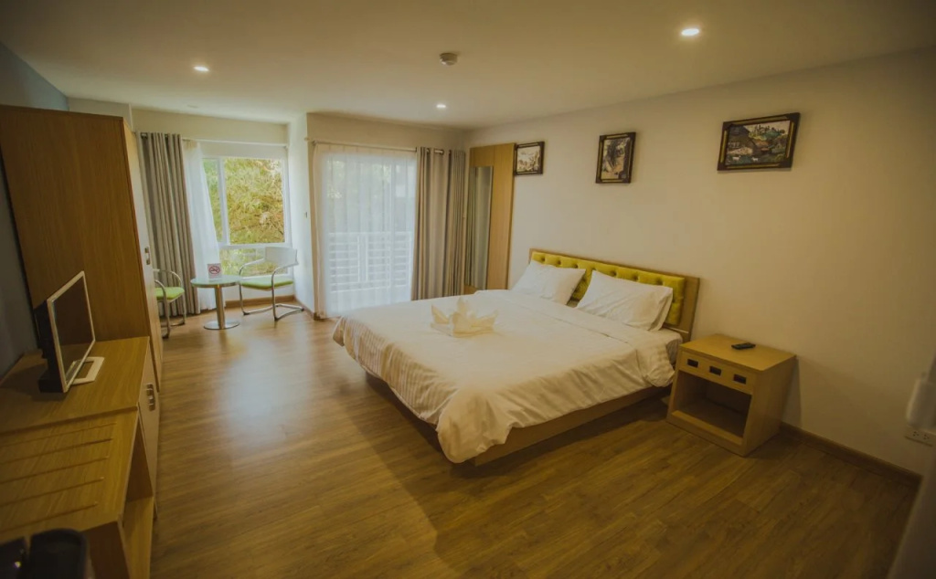 Hotel photo 12