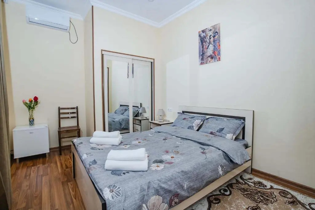 Standard Double room with balcony (full double bed)