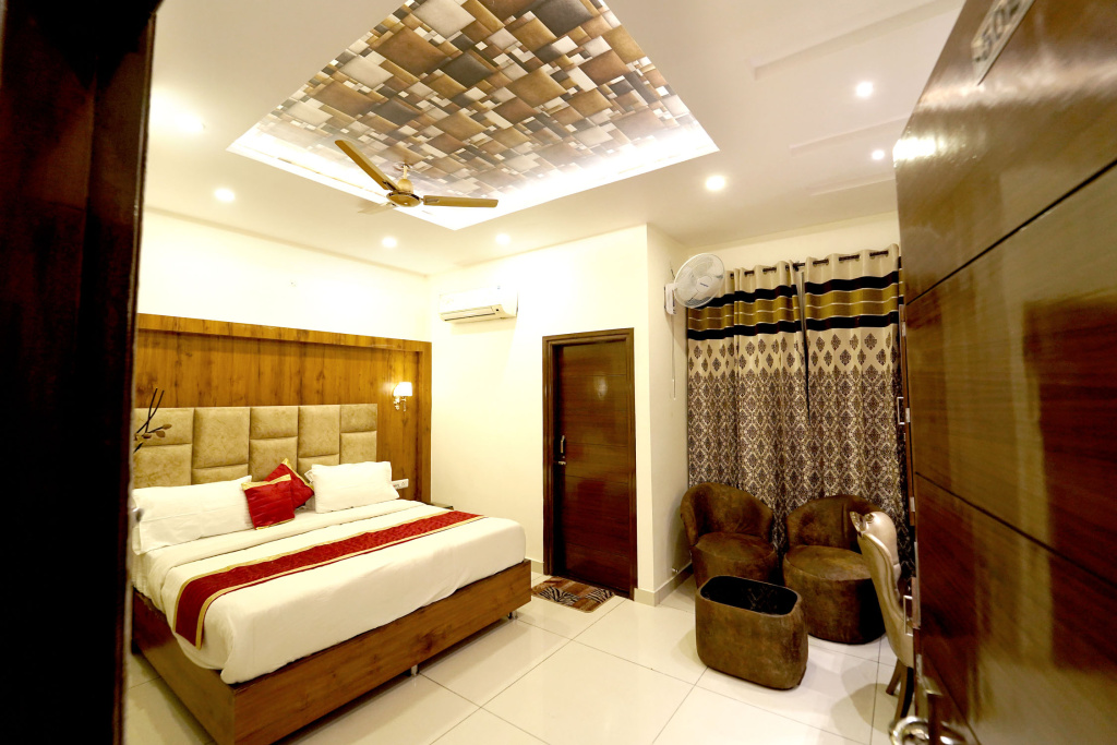 Hotel Roopa International - Général