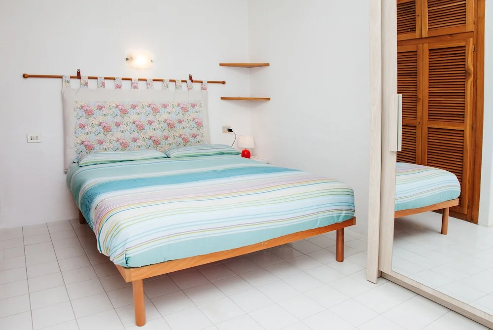 1 Bedroom Apartment with balcony