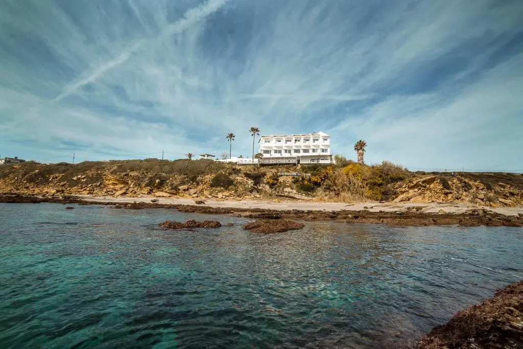 Beach & Waterfront