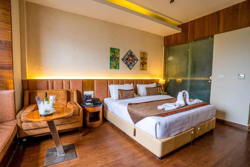 Standard Double room (full double bed)