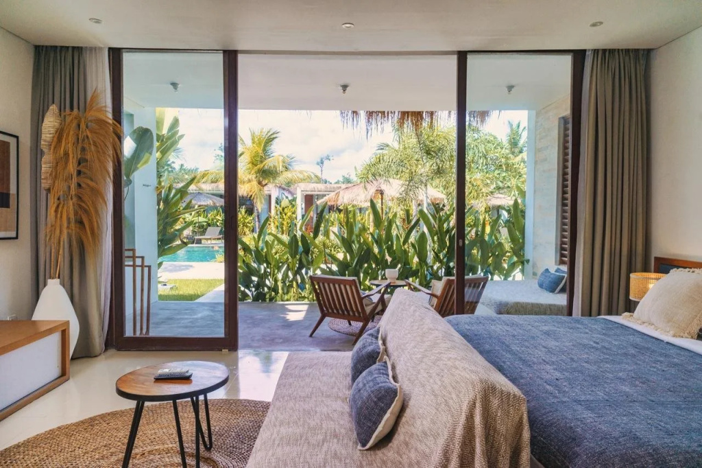 Balcony & Terrace