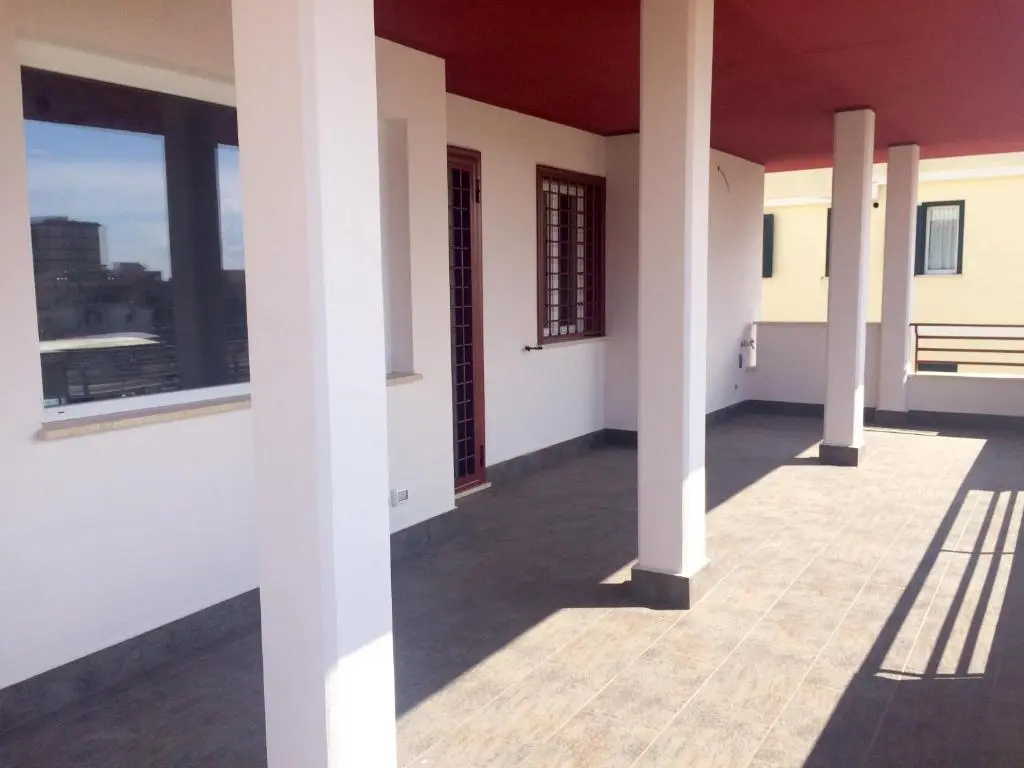 1 Bedroom Double Apartment full double bed