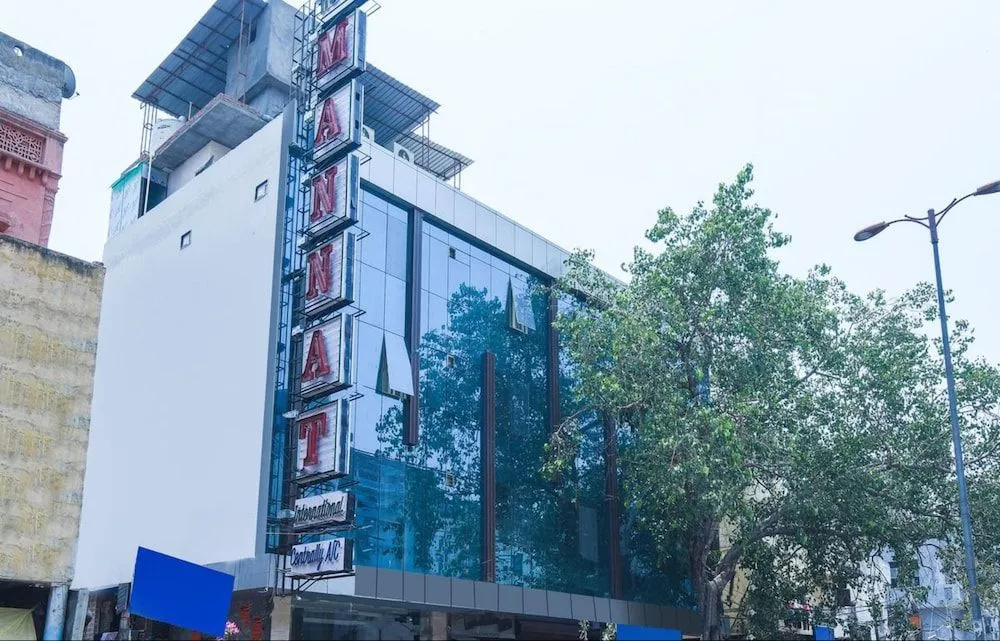 Hotel Mannat Int