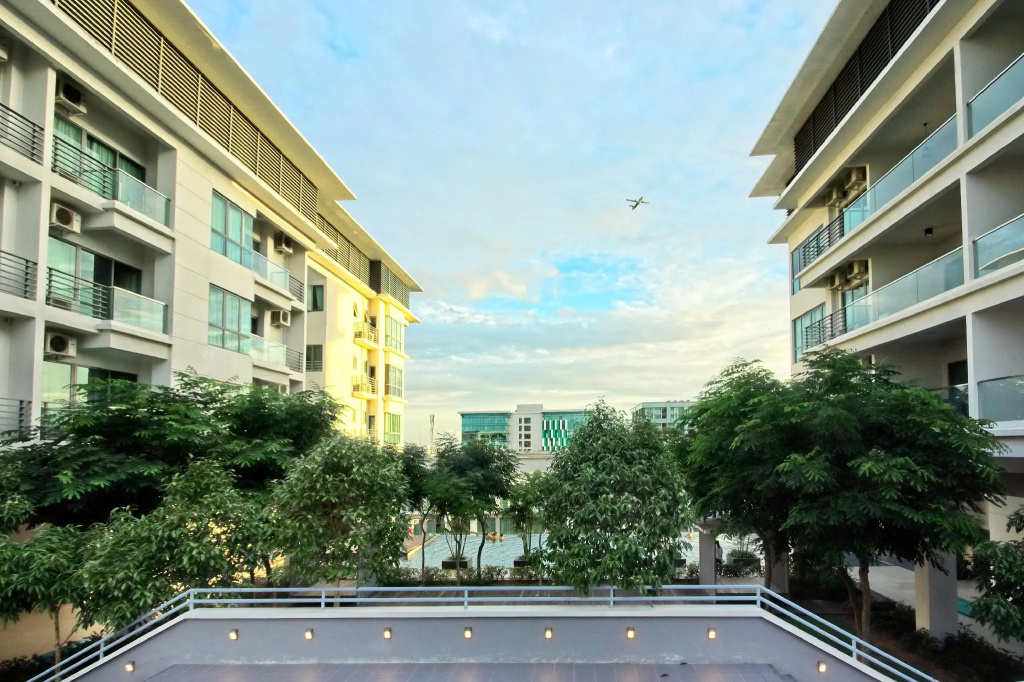 Utopian Homes at IMAGO Mall