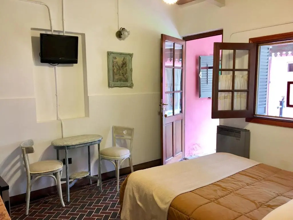 Standard Double room with garden view (full double bed)