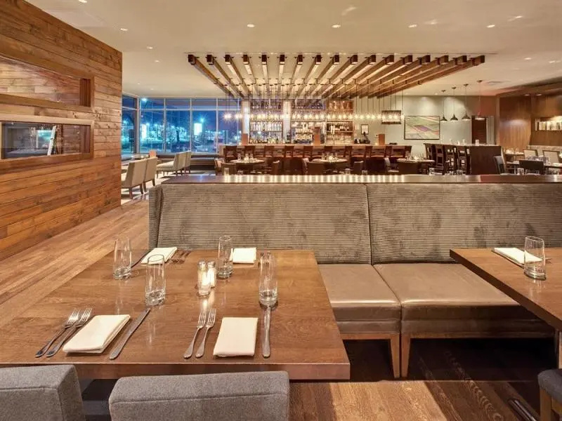 Crowne Plaza Lombard Downers Grove by IHG - Chambres