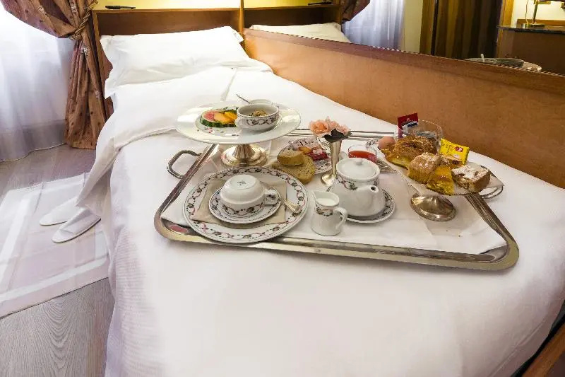 Hotel Carrobbio - Chambres