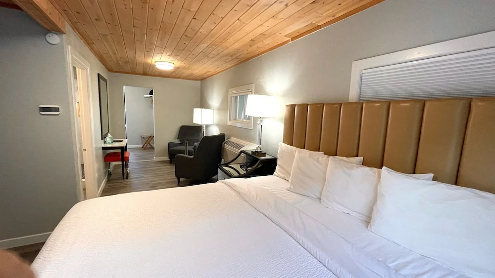 Standard Suite with balcony