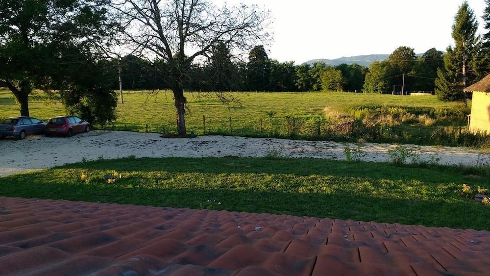 Hôtel - Gîte de Pressins