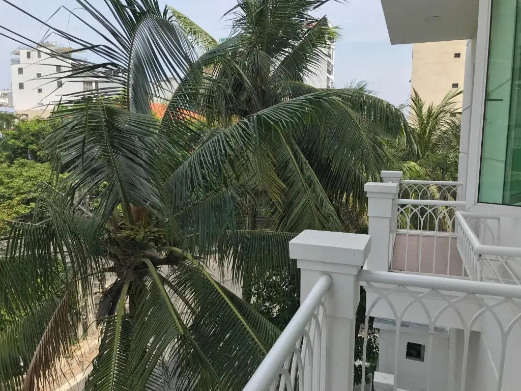 Deluxe Double room with balcony (full double bed)