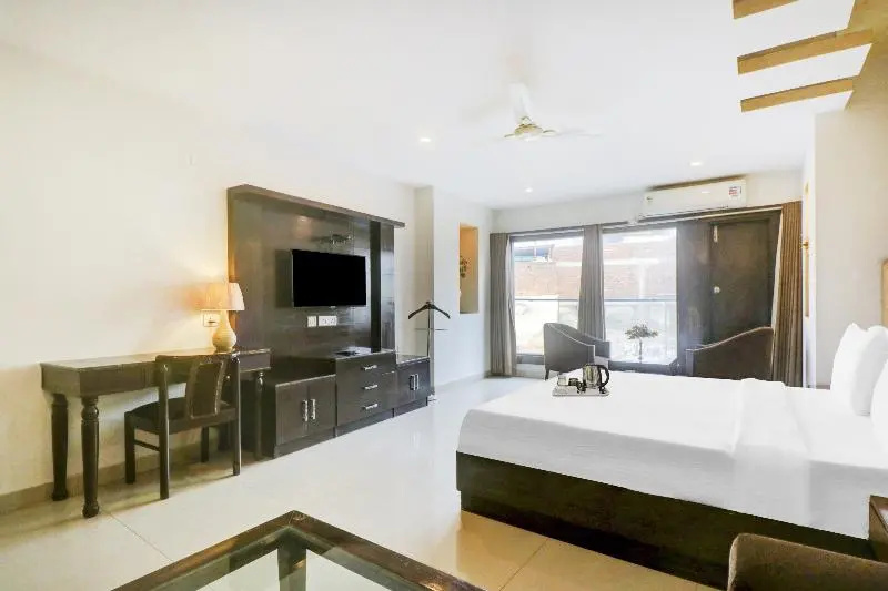 Hotel La Sapphire - Chambres