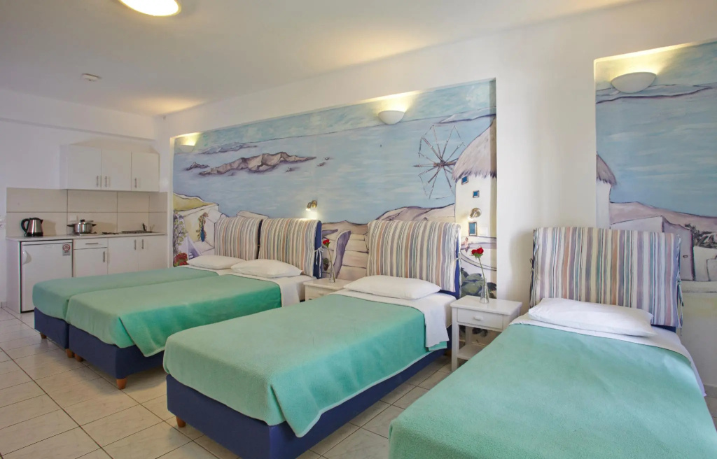 Superior Quadruple room