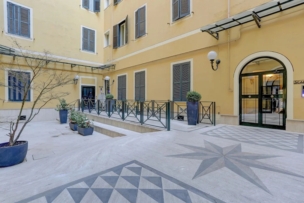 COLOSSEO Apt Mecenate 77 - Home and More