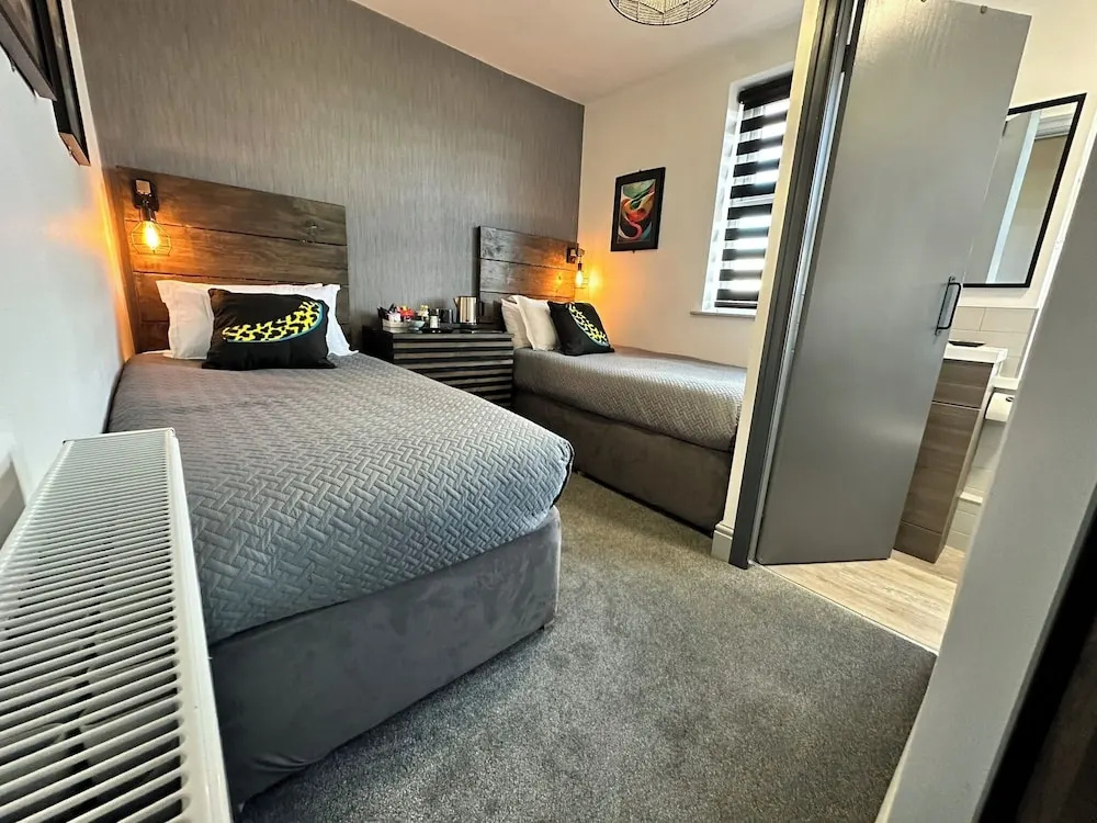 Standard Double room (twin beds)
