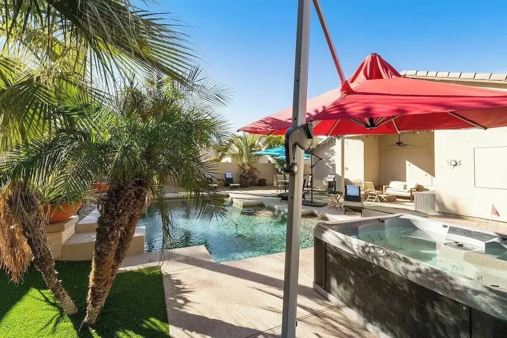 Chandler Hideaway - Relax & unwind