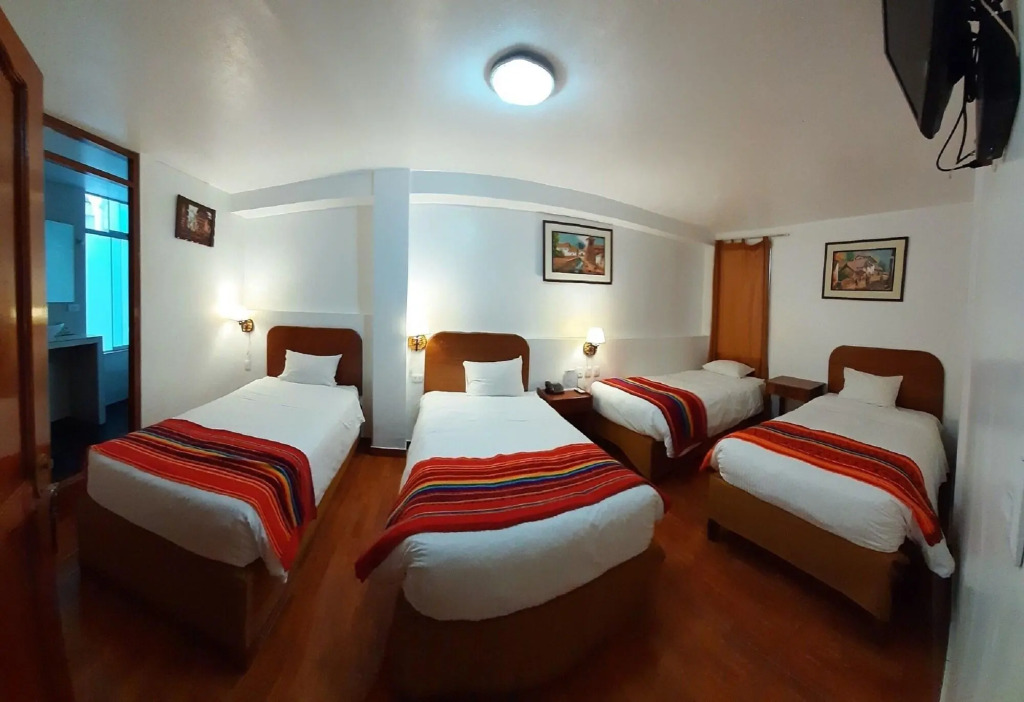 Hotel Wiracocha Inn by null
