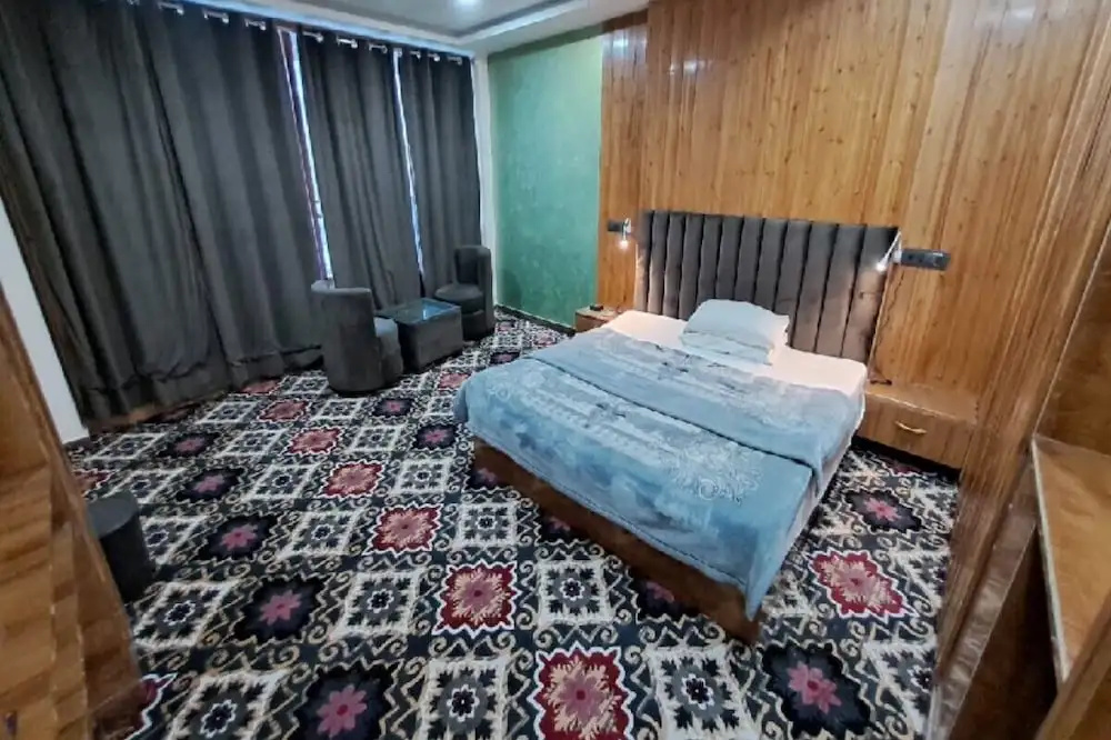 Superior room