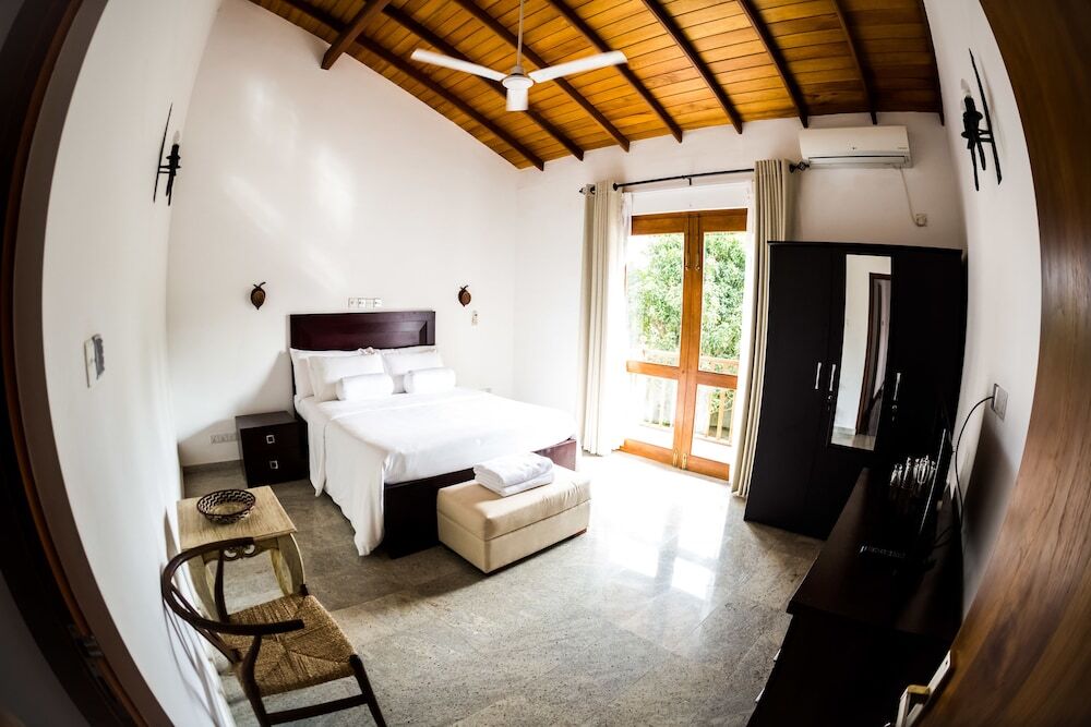 Villa White Queen