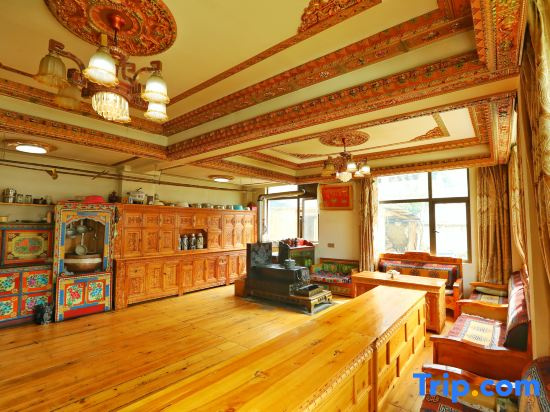 Linzhi Cagong Kangsang Homestay (Gongcuo Lake Scenic Area Branch)