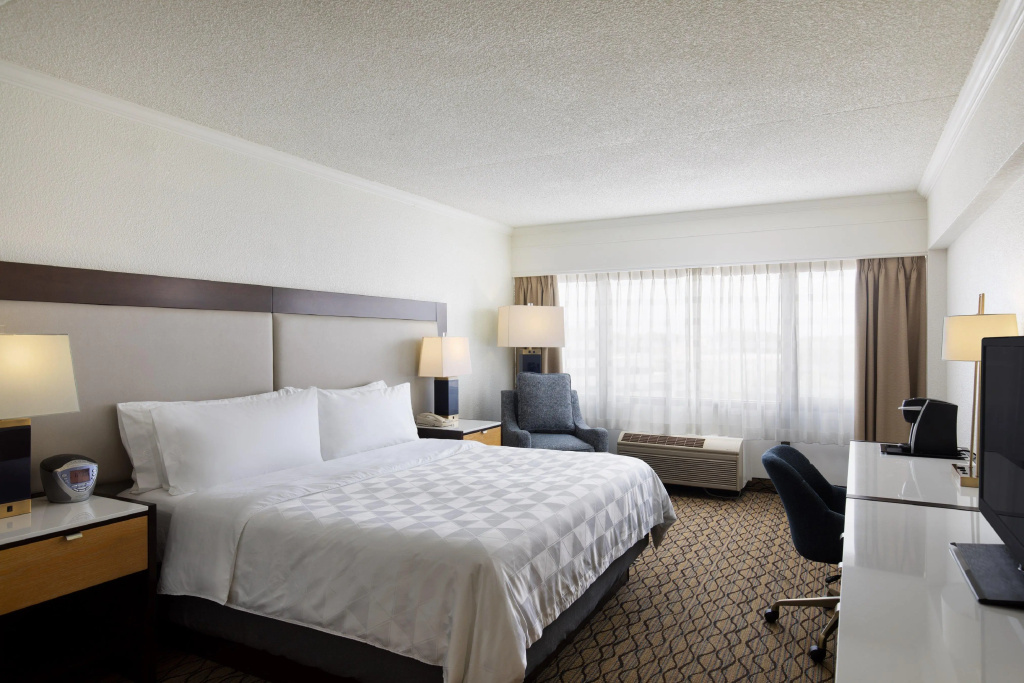 Holiday Inn Clark - Newark Area by IHG - фото 7