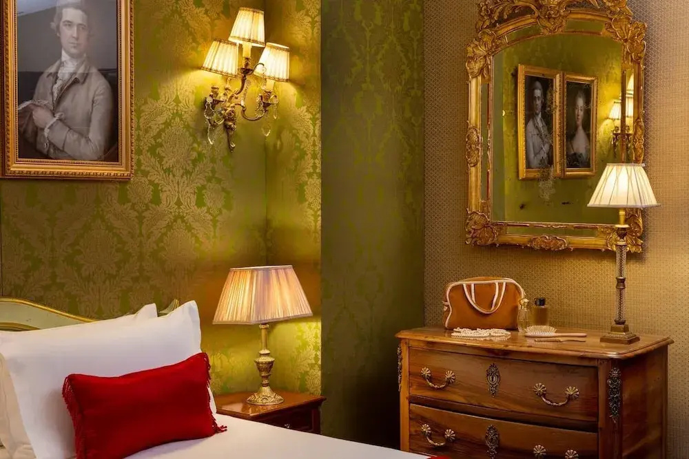 Hotel de Seine 52