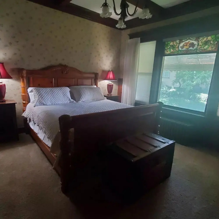 Grand Double Suite (full double bed)